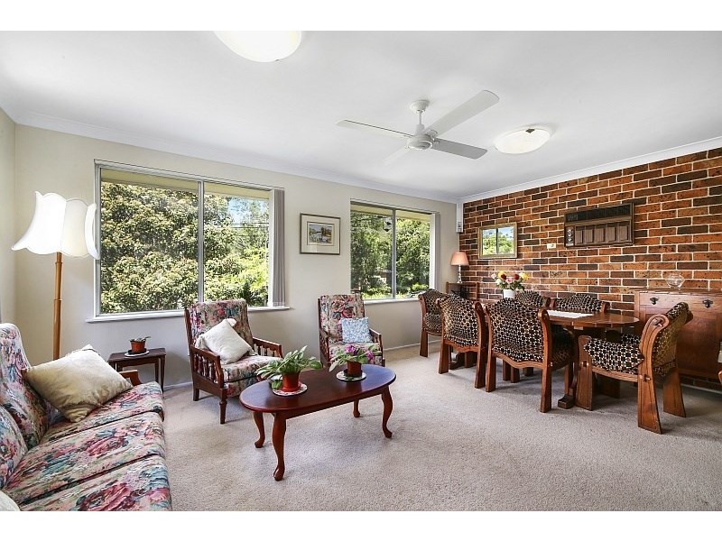 39 Wendy Drive, Point Clare NSW 2250