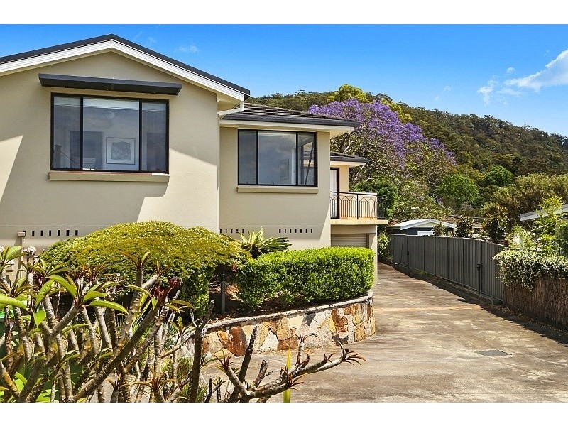 1/8 Couche Crescent, Koolewong NSW 2256
