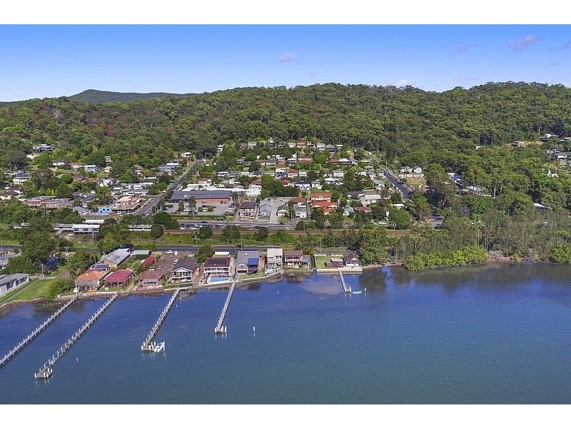 49-51 Kurrawa Avenue, Point Clare NSW 2250