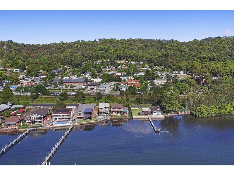 49-51 Kurrawa Avenue, Point Clare NSW 2250