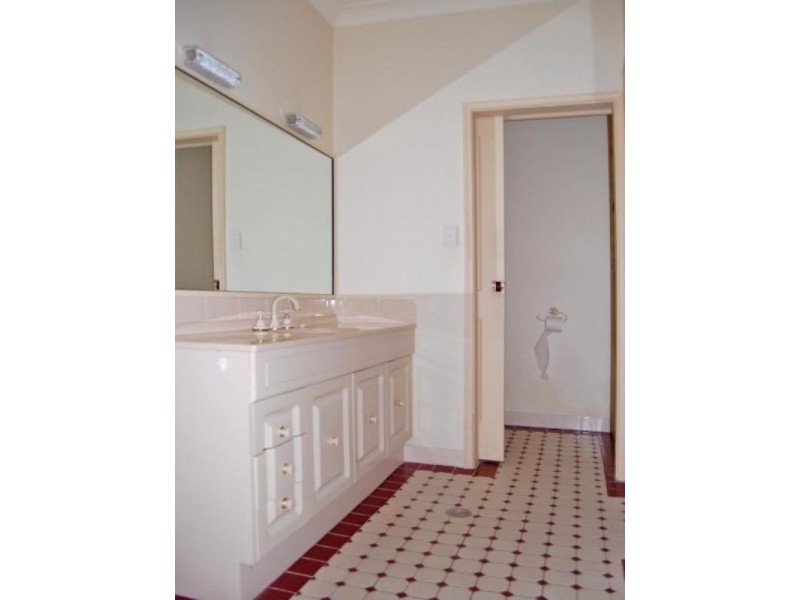 Point Clare NSW 2250