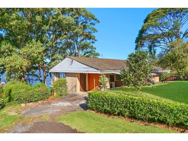 21 Alukea Avenue, Point Clare NSW 2250