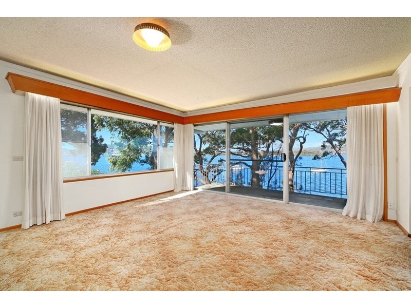 21 Alukea Avenue, Point Clare NSW 2250