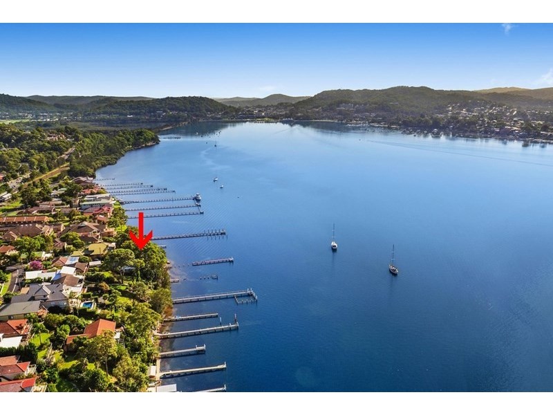 21 Alukea Avenue, Point Clare NSW 2250