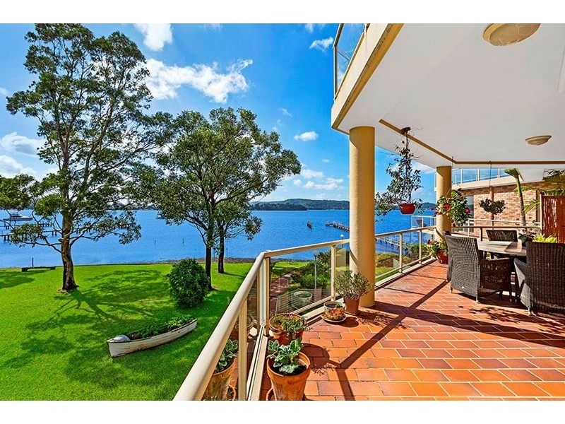 3/9-13 Kurrawa Avenue, Point Clare NSW 2250