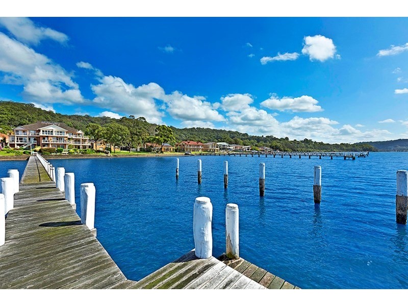 3/9-13 Kurrawa Avenue, Point Clare NSW 2250