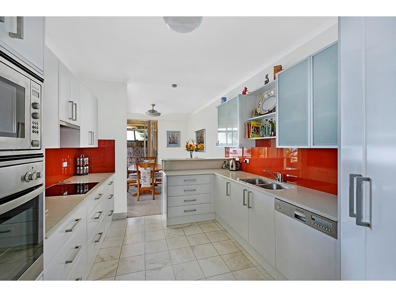 3/9-13 Kurrawa Avenue, Point Clare NSW 2250
