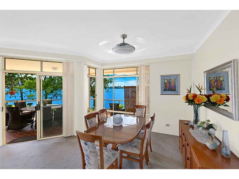 3/9-13 Kurrawa Avenue, Point Clare NSW 2250