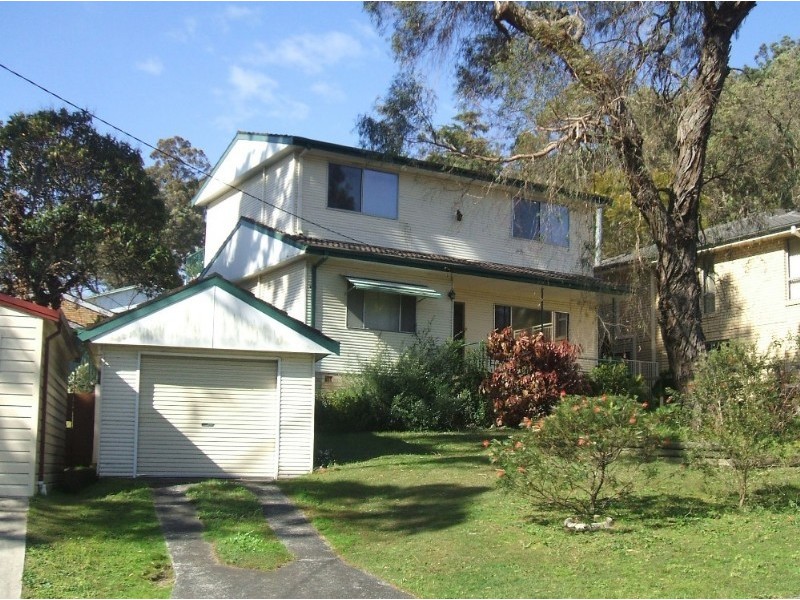 3 Tania Drive, Point Clare NSW 2250