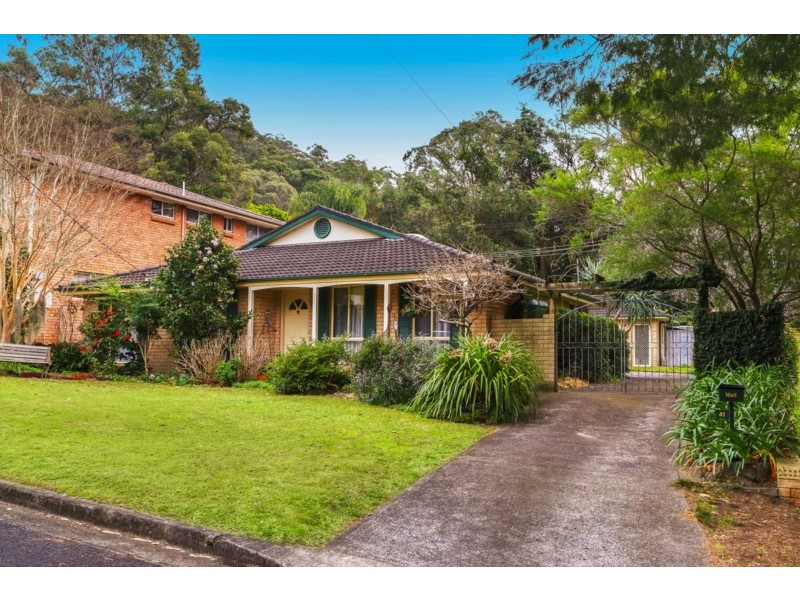 41 Wendy Drive, Point Clare NSW 2250