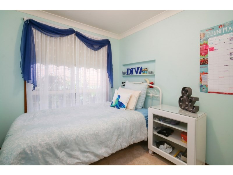 41 Wendy Drive, Point Clare NSW 2250