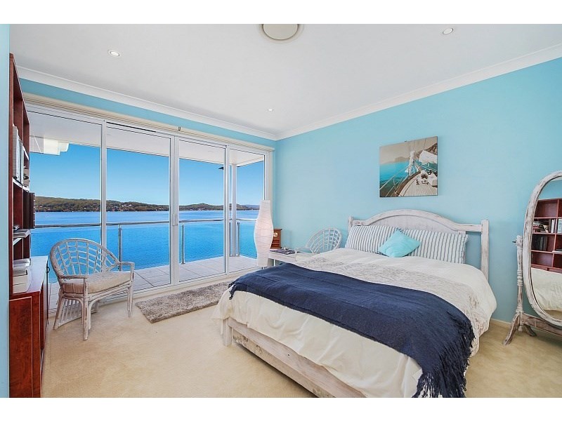 5a Coogee Road, Point Clare NSW 2250