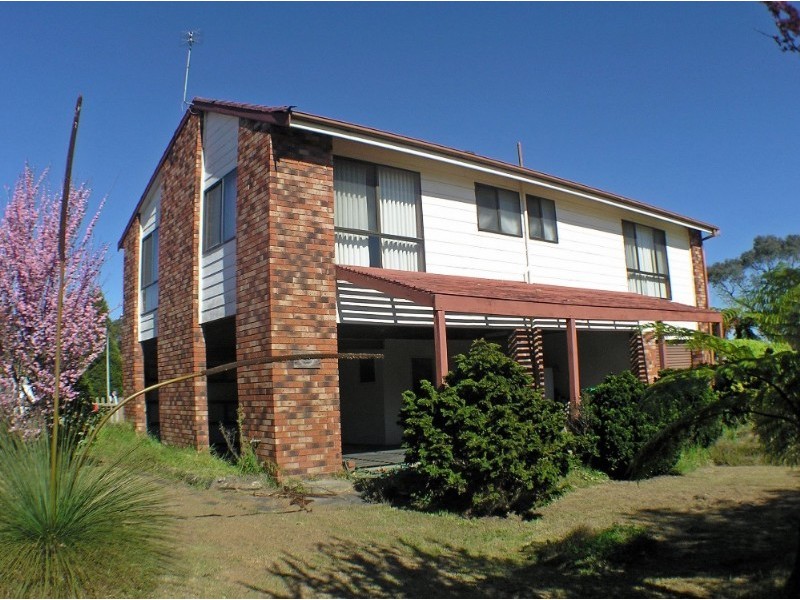 18 Mitchell Drive, Kariong NSW 2250