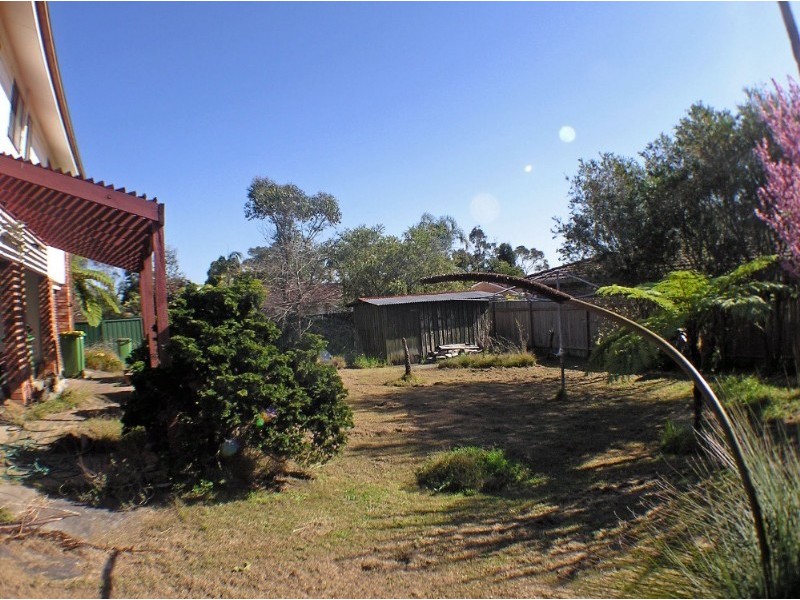 18 Mitchell Drive, Kariong NSW 2250