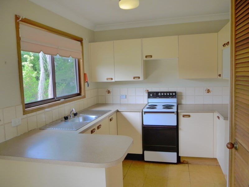 10a Gosford Street, Point Clare NSW 2250