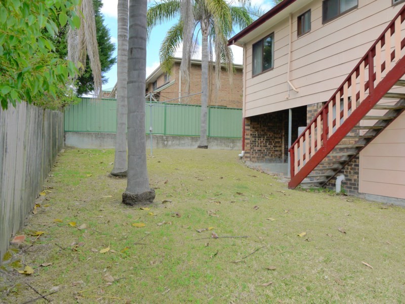 10a Gosford Street, Point Clare NSW 2250