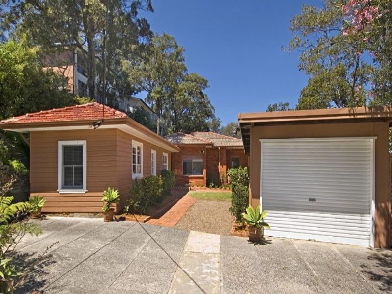 14 Noonan Pt Avenue, Point Clare NSW 2250