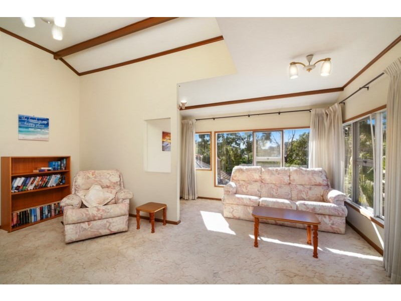 1 Penang Street, Point Clare NSW 2250
