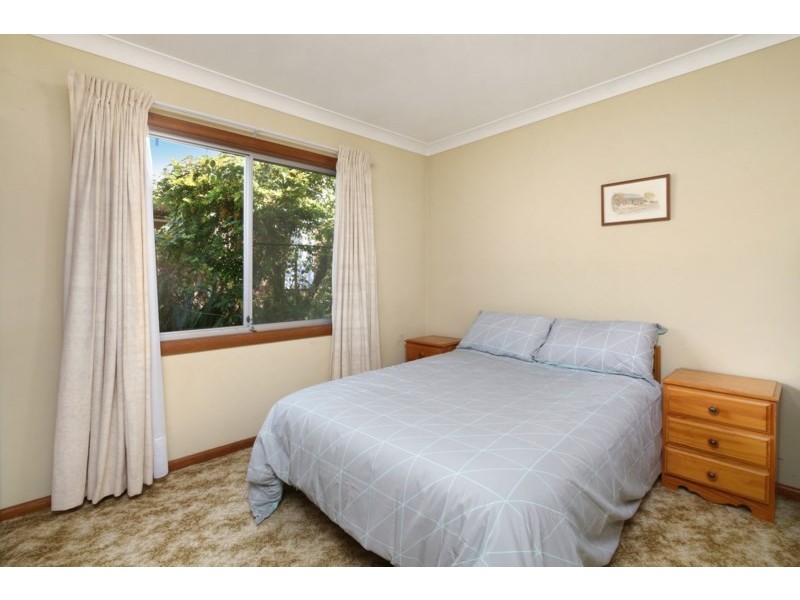 1 Penang Street, Point Clare NSW 2250