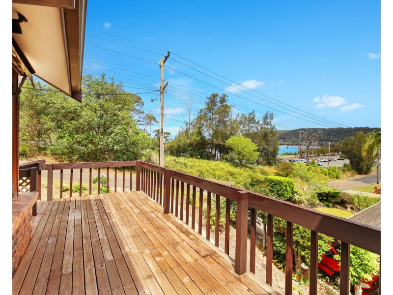 10 Kateena Avenue, Tascott NSW 2250