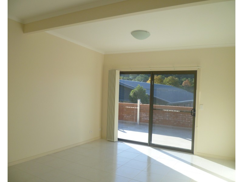 51a Brisbane Water Drive, Point Clare NSW 2250