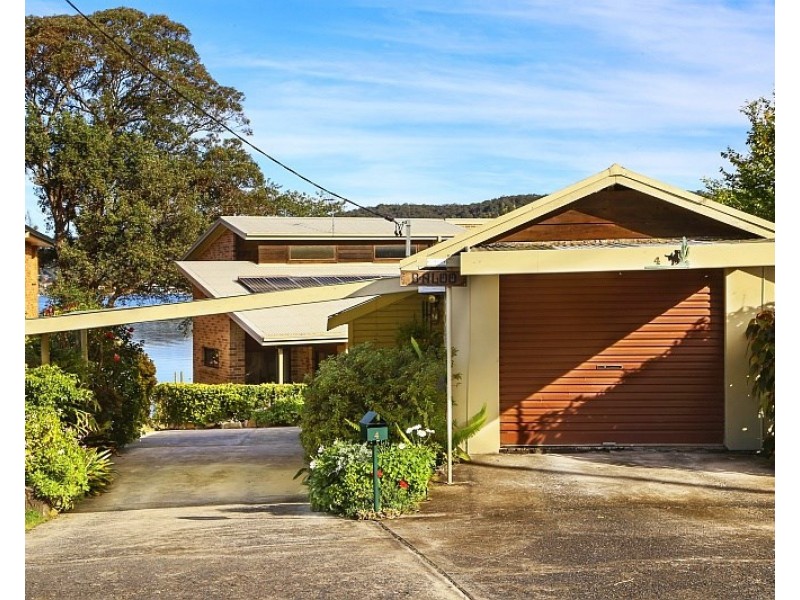 4 Waterview Crescent, Tascott NSW 2250