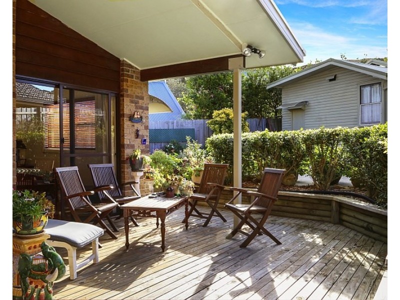 4 Waterview Crescent, Tascott NSW 2250