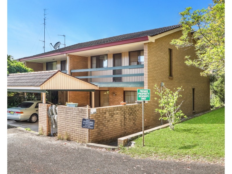 1/15 Kurrawa Avenue, Point Clare NSW 2250