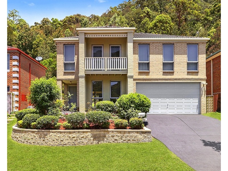 11 Wixstead Close, Point Clare NSW 2250