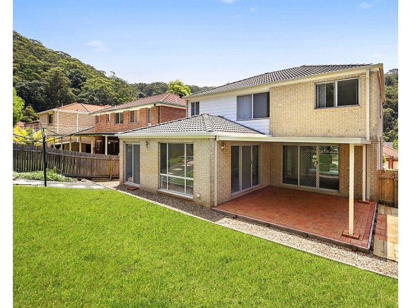 11 Wixstead Close, Point Clare NSW 2250