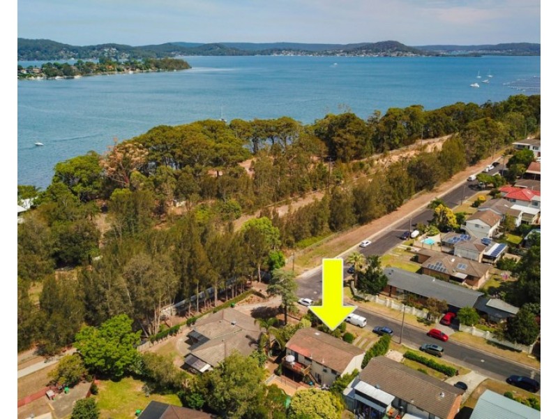 15 Welwyn Grove, Point Clare NSW 2250