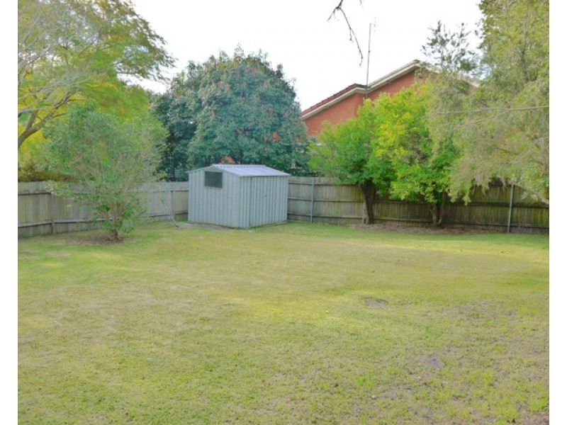 204 Brisbane Water Drive, Point Clare NSW 2250