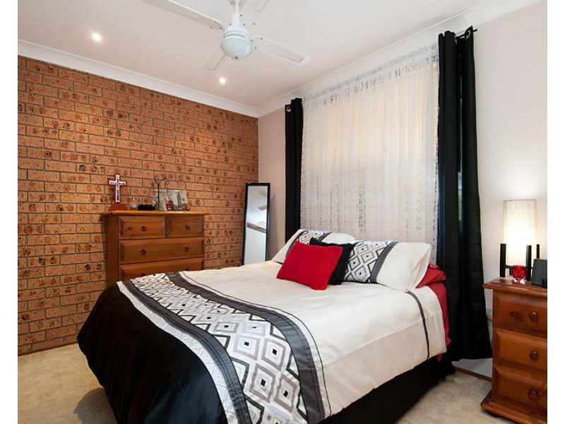 9/166 Albany Street, Point Frederick NSW 2250