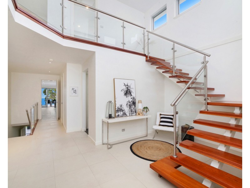 25 Coogee Road, Point Clare NSW 2250