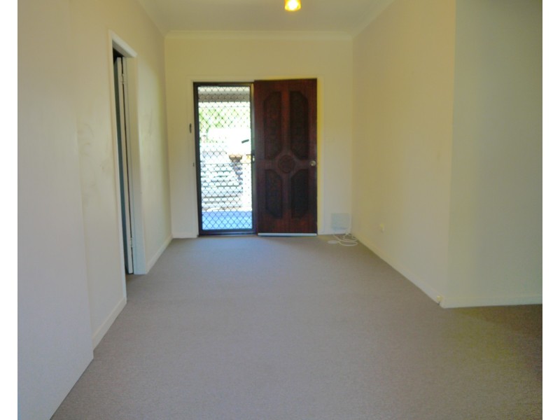 16 Margaret Street, Point Clare NSW 2250