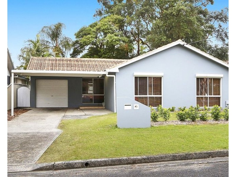 16 Sunshine Drive, Point Clare NSW 2250