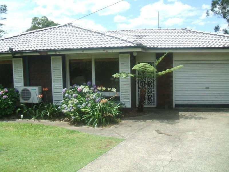 226 Brisbane Water Drive, Point Clare NSW 2250