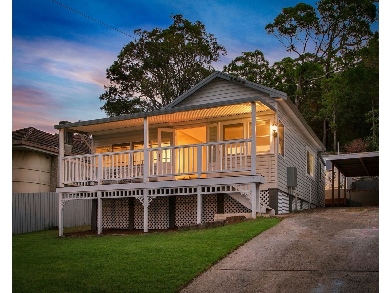25 Brisbane Water Drive, Point Clare NSW 2250