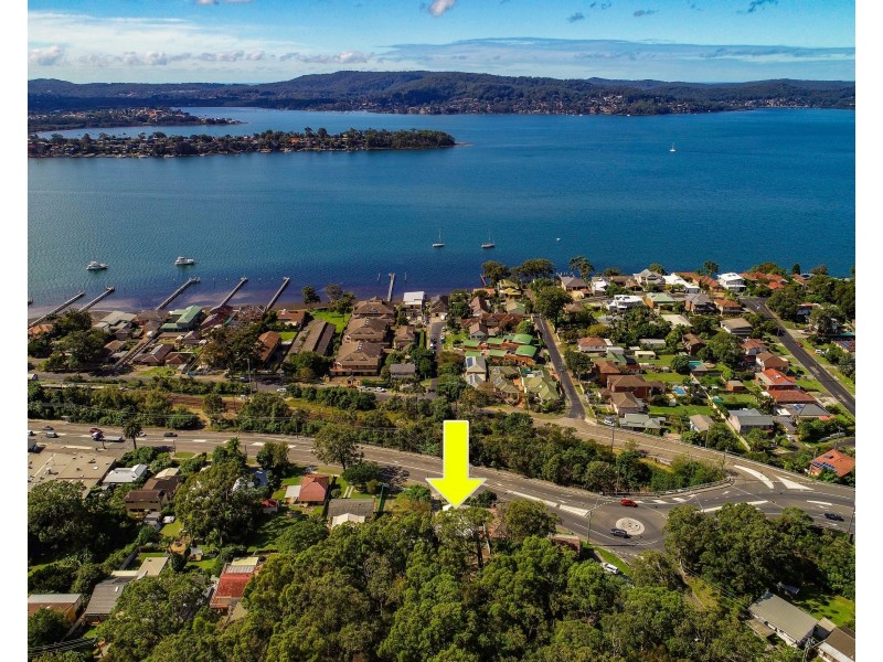 25 Brisbane Water Drive, Point Clare NSW 2250