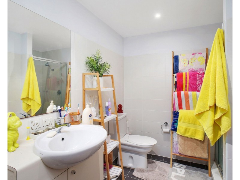 333/80 John Whiteway Drive, Gosford NSW 2250