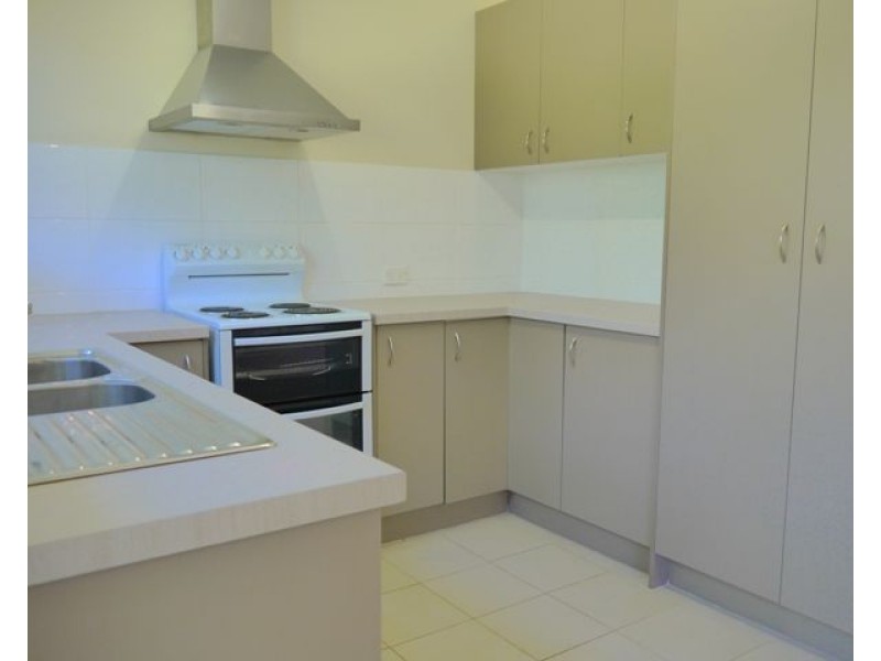 33 Henry Kendall Street, West Gosford NSW 2250