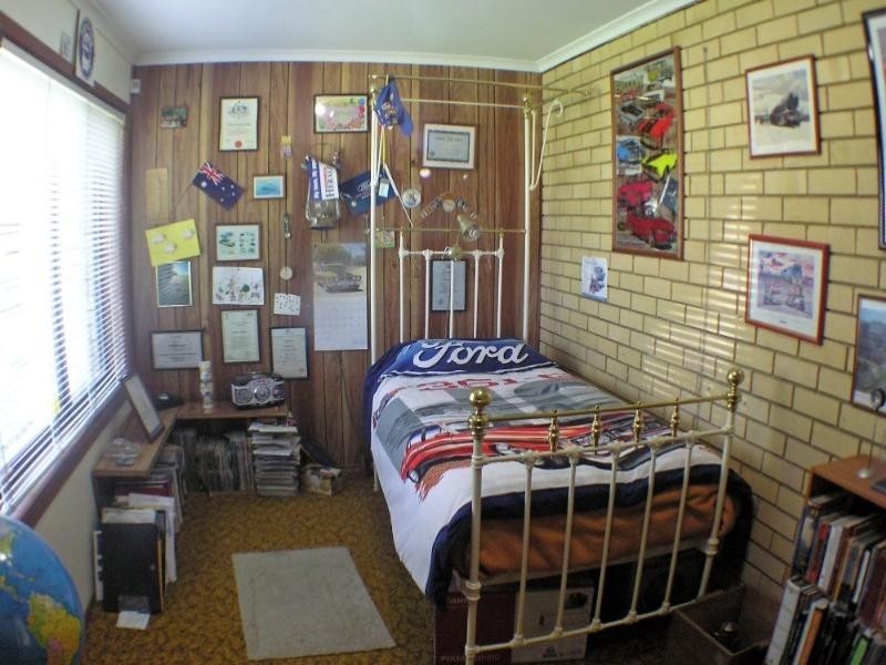 9 Spinnaker Avenue, Tascott NSW 2250