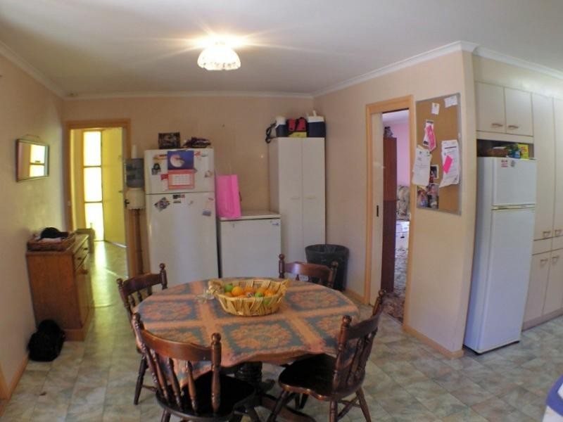 3 Kindra Close, West Gosford NSW 2250