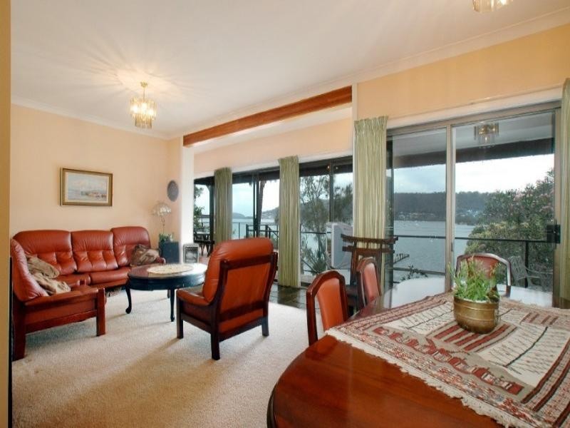 92 Brisbane Water Drive, Tascott NSW 2250