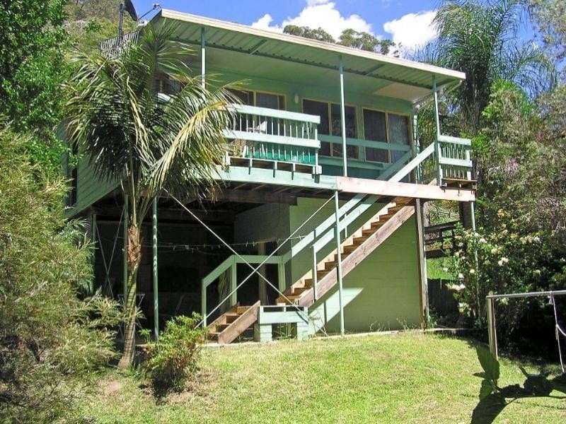 52 Melaleuca Crescent, Tascott NSW 2250