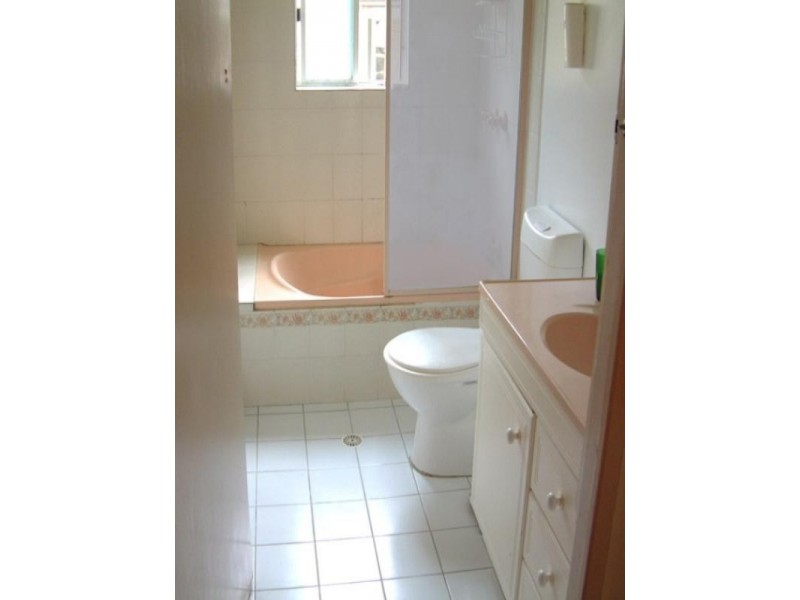 52 Melaleuca Crescent, Tascott NSW 2250