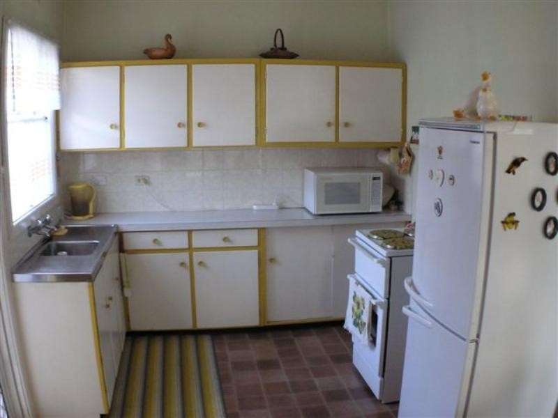 65 Brisbane Water Drive, Point Clare NSW 2250