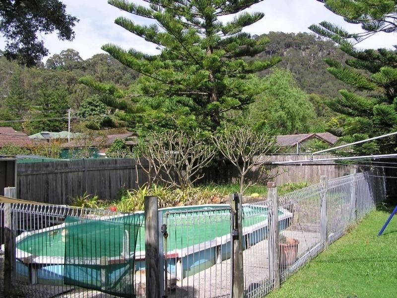 6 Dolphin Street, Tascott NSW 2250