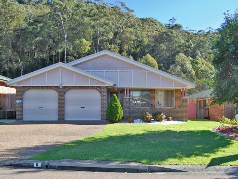 6 Singleton Road, Point Clare NSW 2250