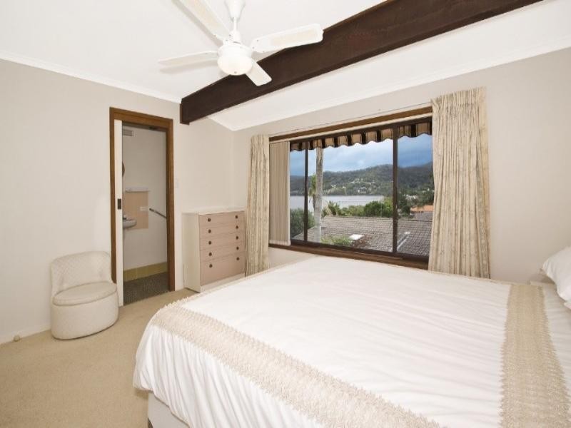 Point Clare NSW 2250